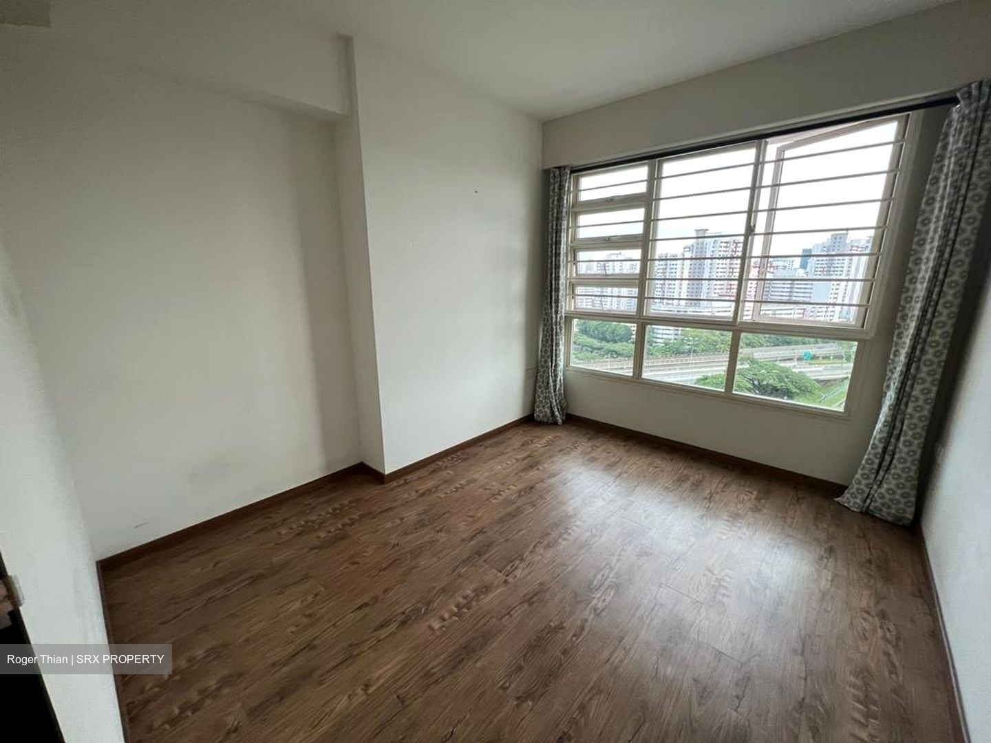 Blk 194B Skyline I @ Bukit Batok (Bukit Batok), HDB 4 Rooms #561849581